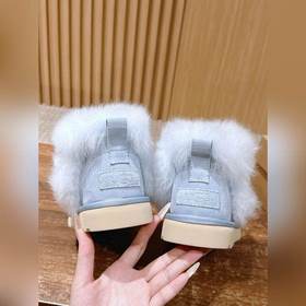 UGG Shearling-Lined Classic Short Boot