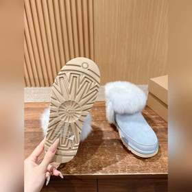 UGG Shearling-Lined Classic Short Boot