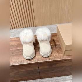 UGG Shearling-Lined Classic Short Boot