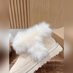 UGG Shearling-Lined Classic Short Boot