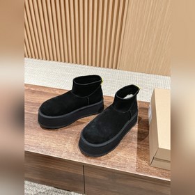 Новые сапоги UGG Oil-Stained New Dip B