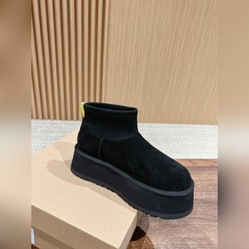 Новые сапоги UGG Oil-Stained New Dip B