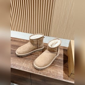 UGG 5845 Классические зимние сапоги Lo