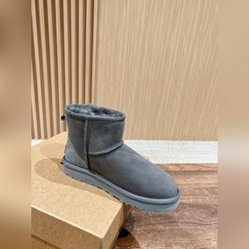 UGG 5845 Классические зимние сапоги Lo