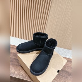 UGG 5845 Классические зимние сапоги Lo
