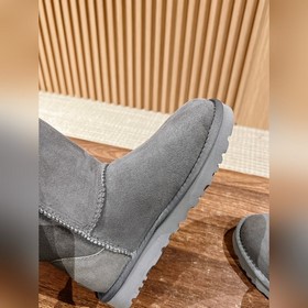 UGG 5825 Классические полусапоги Longf