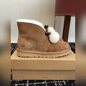Ботинки UGG Kailin с искусственным ме
