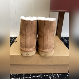 Ботинки UGG Kailin с искусственным ме
