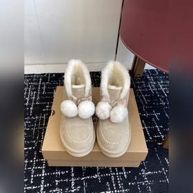 Ботинки UGG Kailin с искусственным ме