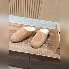 UGG Oil Slick New Style Low-Cut Slip-O