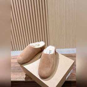 UGG Oil Slick New Style Low-Cut Slip-O