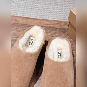 UGG Oil Slick New Style Low-Cut Slip-O