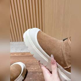 Снежные ботинки UGG Cl Ultra Mini Weat