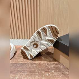 Снежные ботинки UGG Cl Ultra Mini Weat
