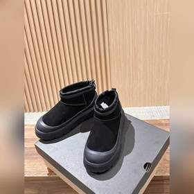 Снежные ботинки UGG Cl Ultra Mini Weat