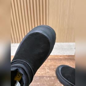 Снежные ботинки UGG Cl Ultra Mini Weat