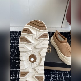 Слипоны UGG Tasman Weather Hybrid Slip