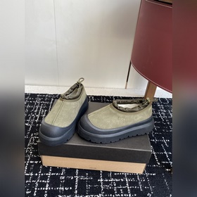 UGG Tasman Weather Hybrid Slip-On — кл