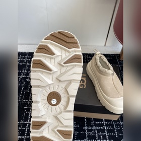 UGG Tasman Weather Hybrid Slip-On — кл