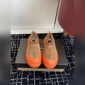UGG Tasman Weather Hybrid Slip-On — кл