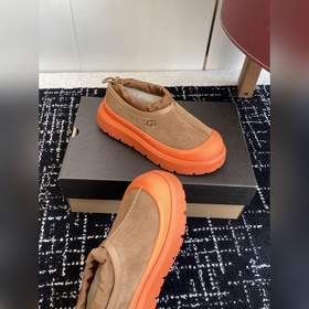 UGG Tasman Weather Hybrid Slip-On — кл