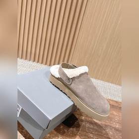 Новые шерстяные туфли-мули от UGG, как