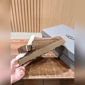 Новые шерстяные туфли-муле от UGG, как