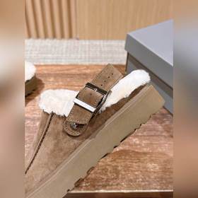 Новые шерстяные туфли-муле от UGG, как