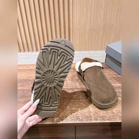 Новые шерстяные туфли-муле от UGG, как