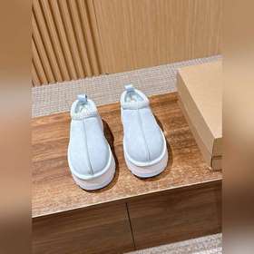 UGG Tazz Chunky Sole Slip-On Fur Bo