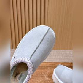 UGG Tazz Chunky Sole Slip-On Fur Bo