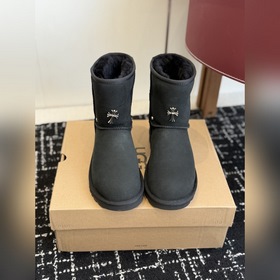 Снежные ботинки UGG x Crocs 25SS Coupl