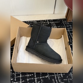 Снежные ботинки UGG x Crocs 25SS Coupl