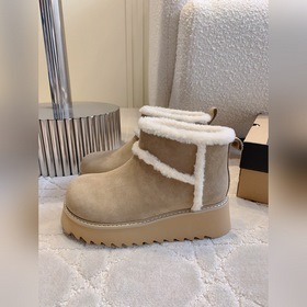 Новые утепленные зимние сапоги UGG с ш