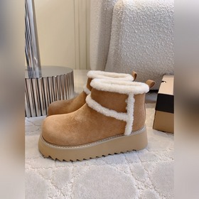 Новые утепленные снежные сапоги UGG с 