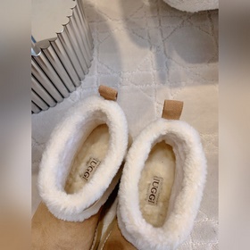 Новые утепленные снежные сапоги UGG с 