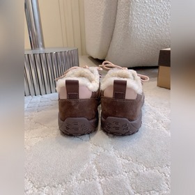 Новые ботинки UGG с толстой подошвой и