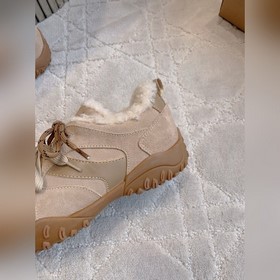 Новые утепленные ботинки UGG с толстой