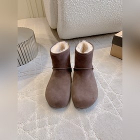 Новые утепленные снежные сапоги UGG с
