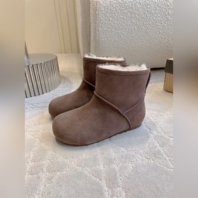 Новые утепленные снежные сапоги UGG с 