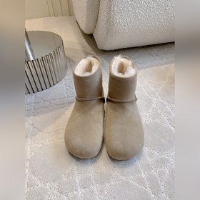 Новые утепленные зимние сапоги UGG с ш
