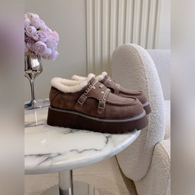 Новые утепленные ботинки UGG с толстой