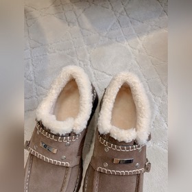 Новые утепленные ботинки UGG с толстой