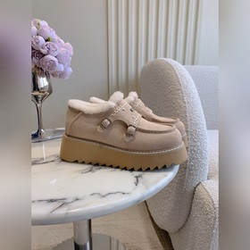Новые ботинки UGG с шерстяной подкладк