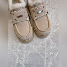 Новые ботинки UGG с шерстяной подкладк