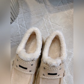 Новые ботинки UGG с шерстяной подкладк