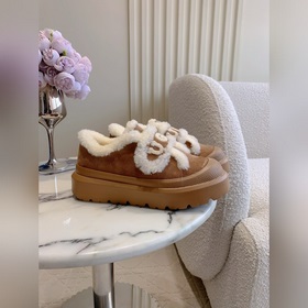 Новые ботинки UGG с толстой подошвой и