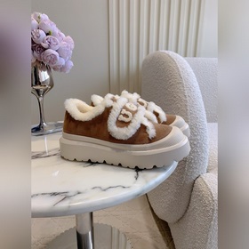 Новые ботинки UGG с толстой подошвой и
