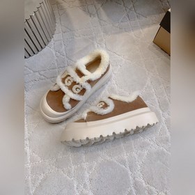 Новые ботинки UGG с толстой подошвой и