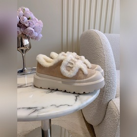 Новые ботинки UGG с толстой подошвой и